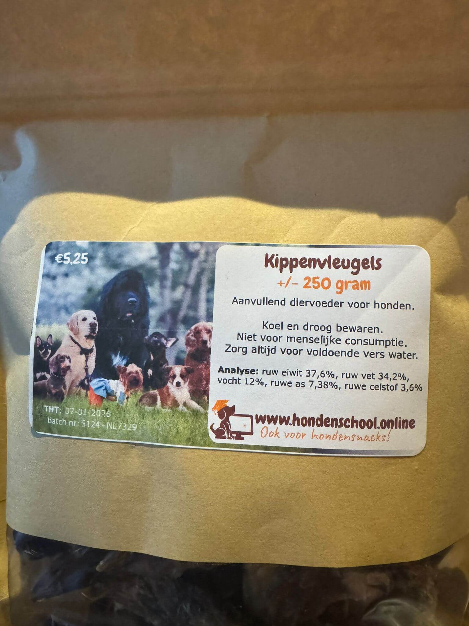 Gedroogde kippenvleugels